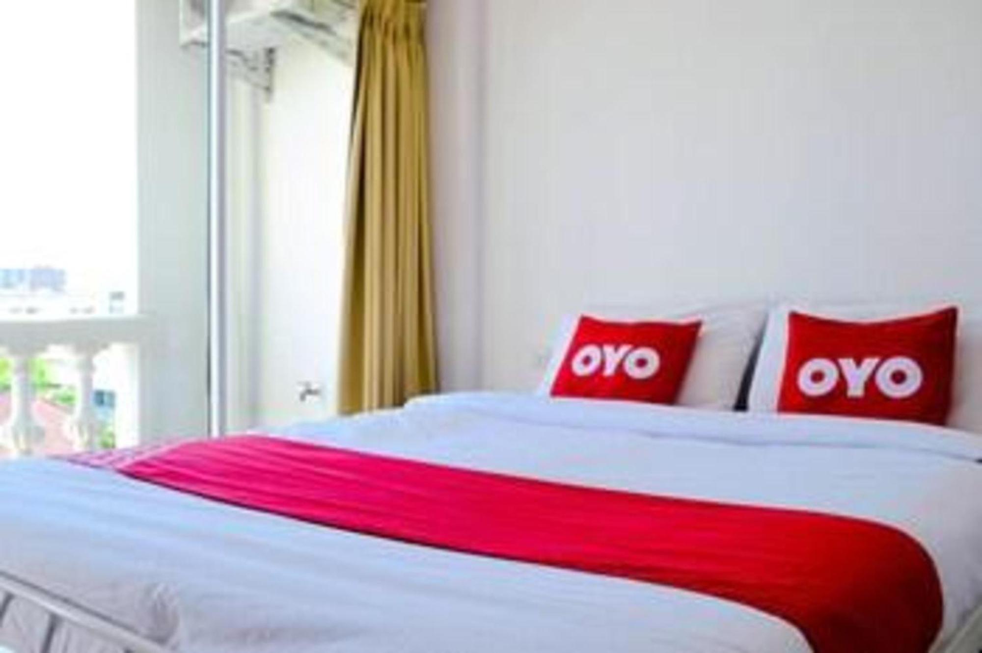 Super Oyo 498 Ladawan Villa Μπανγκόκ Εξωτερικό φωτογραφία