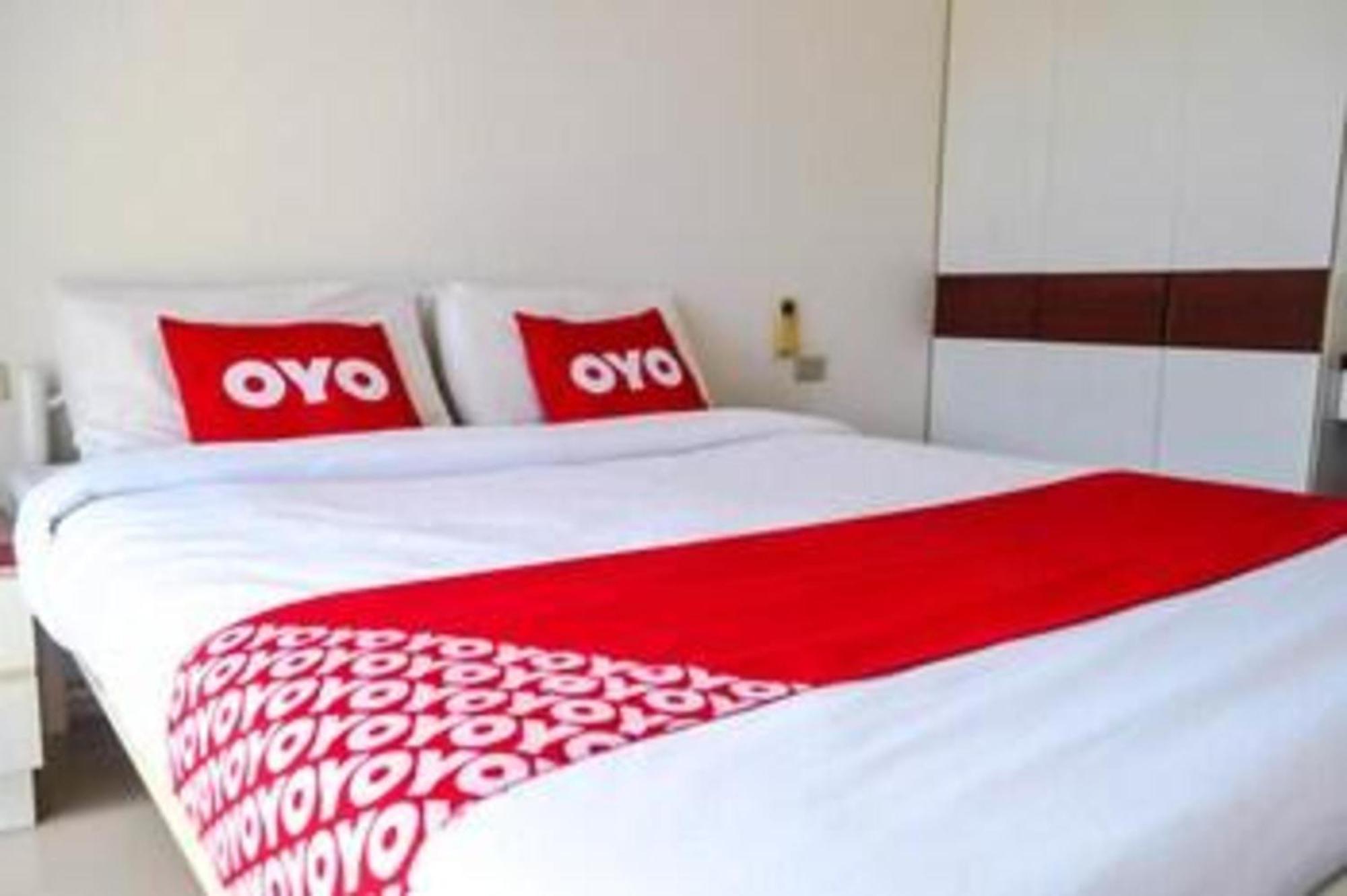 Super Oyo 498 Ladawan Villa Μπανγκόκ Εξωτερικό φωτογραφία