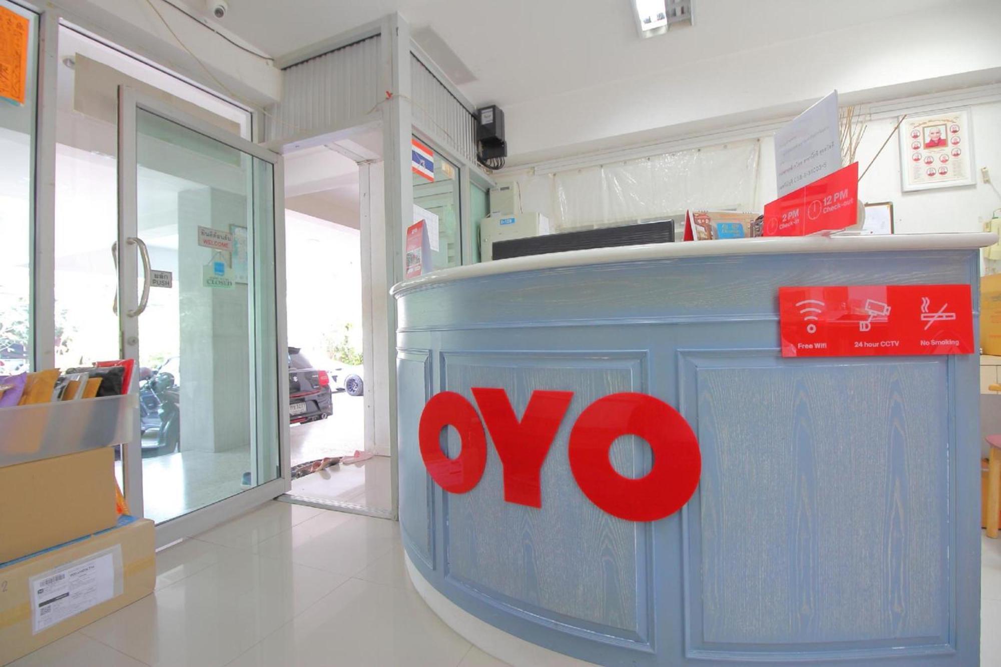 Super Oyo 498 Ladawan Villa Μπανγκόκ Εξωτερικό φωτογραφία