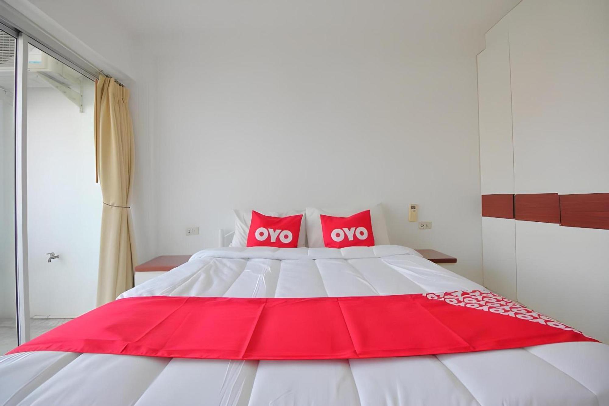 Super Oyo 498 Ladawan Villa Μπανγκόκ Εξωτερικό φωτογραφία