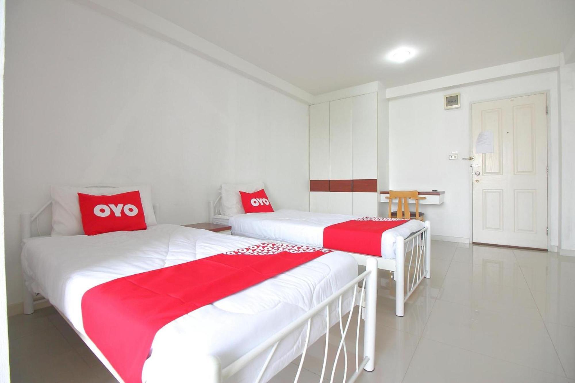 Super Oyo 498 Ladawan Villa Μπανγκόκ Εξωτερικό φωτογραφία