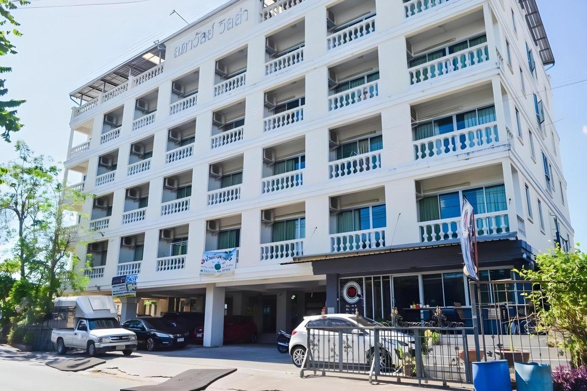 Super Oyo 498 Ladawan Villa Μπανγκόκ Εξωτερικό φωτογραφία